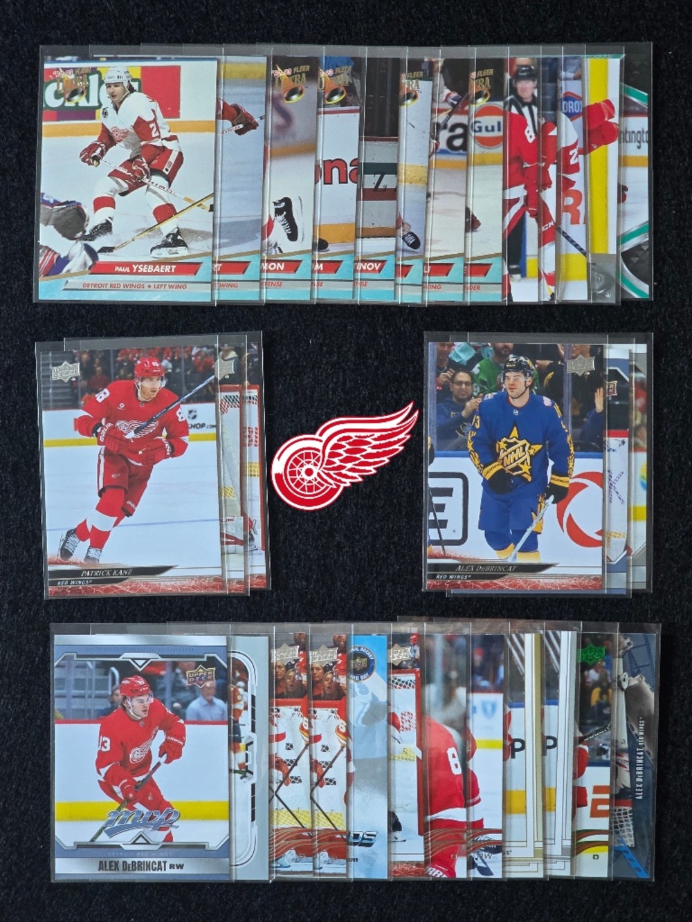 🛞 30+ Detroit Red Wings NHL Trading Card Lot